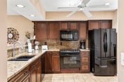 Fairways 5-4 - 2 BD | PMR | WK