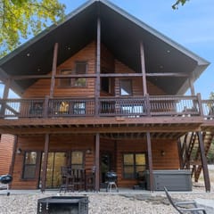 Indian Point - Cabins 05 - 7 BD | DNR | LV