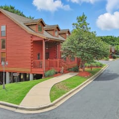 Cabins at Grand Mountain - Cabin 109 - 2 BD + L