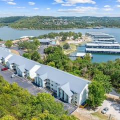 Rock Lane - Condo 504 - 1 BD | LTD