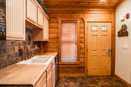 Cabins at Grand Mountain - Cabin 124 - 1 BD | DX - Image 4
