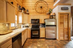 Cabins at Grand Mountain - Cabin 225/227 - 4 BD + L | PMR | PY - Image 5