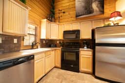 Cabins at Grand Mountain - Cabin 243 - 2 BD + L | PY - Image 4