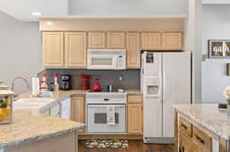 Legacy 6-8 - 3 BD | PMR - Image 2