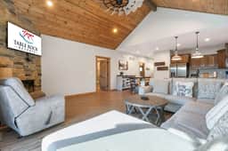 Indian Point - Lodges 096-32 - 6 BD | PS | DNR - Image 2