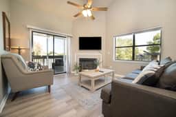 Pointe - 5812 - 3 BD | DX - Image 2