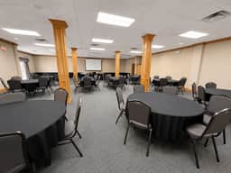 Large Clubhouse Meeting Room - Image 2