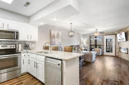 Indian Point - Condo 0602 - 2 BD | LV - Image 5