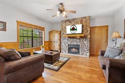 Cabins at Grand Mountain - Cabin 228 - 2 BD | CN - Image 4