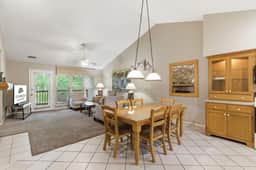 OakRidge - Condo 736 AB | WK | 2 BD - Image 4