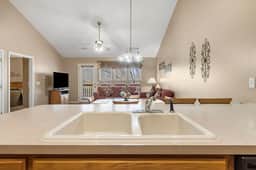 OakRidge - Condo 706 A | WK | 1 BD - Image 5