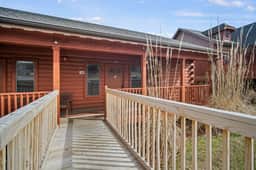 Cabins at Grand Mountain - Cabin 103 - 1 BD | DX | PY - Image 4