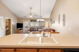 OakRidge - Condo 702 AB | WK | 2 BD - Image 4