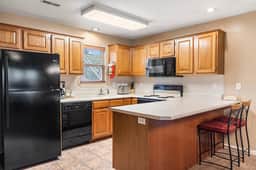 OakRidge - Condo 723 A | 1 BD - Image 2