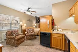 OakRidge - Condo 705 B | QS - Image 3
