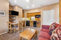 OakRidge - Condo 733 B | QS - Image 5