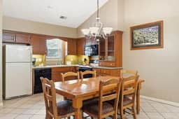 OakRidge - Condo 738 AB | WK | 2 BD - Image 5