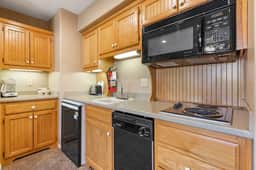 OakRidge - Condo 762 B | WK | QS - Image 4