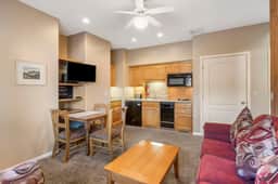 OakRidge - Condo 761 B | QS - Image 2