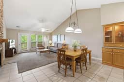 OakRidge - Condo 756 AB | WK | 2 BD - Image 5
