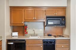 OakRidge - Condo 744 B | WK | QS - Image 5