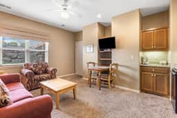 OakRidge - Condo 747 B | QS - Image 4