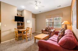 OakRidge - Condo 745 B | QS - Image 2