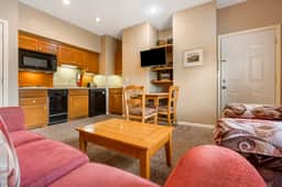 OakRidge - Condo 745 B | QS - Image 4