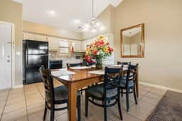 OakRidge - Condo 784 A | WK | 1 BD - Image 5