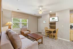 OakRidge - Condo 730 B | WK | QS - Image 5