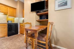 OakRidge - Condo 763 B | QS - Image 4