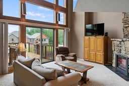Table Rock Landing - Unit 32 - Image 5