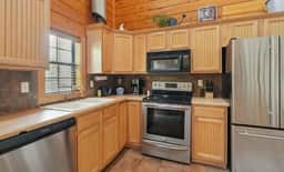 Cabins at Grand Mountain - Cabin 109 - 2 BD + L - Image 3