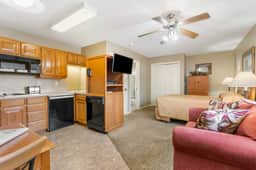 OakRidge - Condo 704 B | WK | QS - Image 2