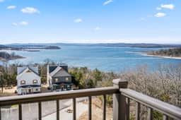 Majestic 323 - 2 BD | LAKE - Image 5