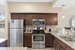 Greensview 230 - 2 BD | DX - Image 4