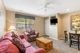 OakRidge - Condo 780 B | WK | QS - Image 3