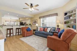 Greensview 330BC - 2 BD- Breezy Hill Retreat - Image 2