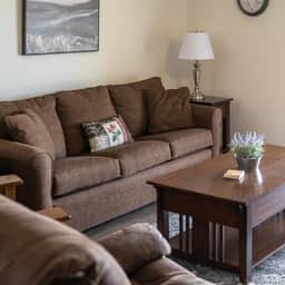 Foothills C-17 - 2 BD | PMR - Image 4