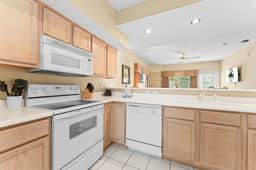 Greensview 320B - 1 BD | WK - Image 4