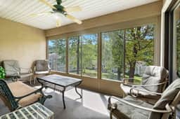 Pointe - 6411 - 4 BD - Image 3