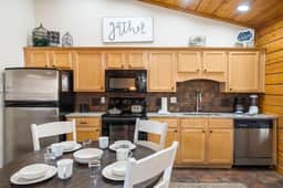 Cabins at Grand Mountain - Cabin 285 - 1 BD | PMR - Image 3