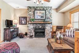 Cabins at Grand Mountain - Cabin 324 - 2 BD + L | PMR - Image 2