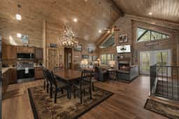 Newton Lake Lodge II - 6 BD - Image 3