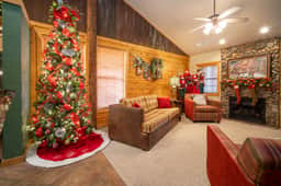 Cabins at Grand Mountain - Cabin 322 - 2 BD | WK | PY - Image 3