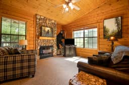 Cabins at Grand Mountain - Cabin 330 - 1 BD | PMR - Image 2