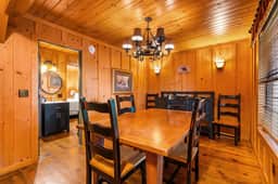Cabins at Green Mountain - Cabin 42 - 2 BD + L - Image 3