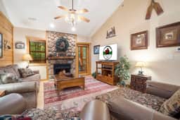 Cabins at Grand Mountain - Cabin 128 - 2 BD | PMR | WK - Image 2