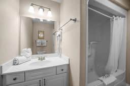 French Quarter - Condo 441B - 1 BD - Image 3