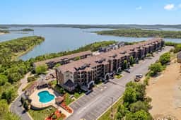 Majestic 413 - 3 BD - Image 5